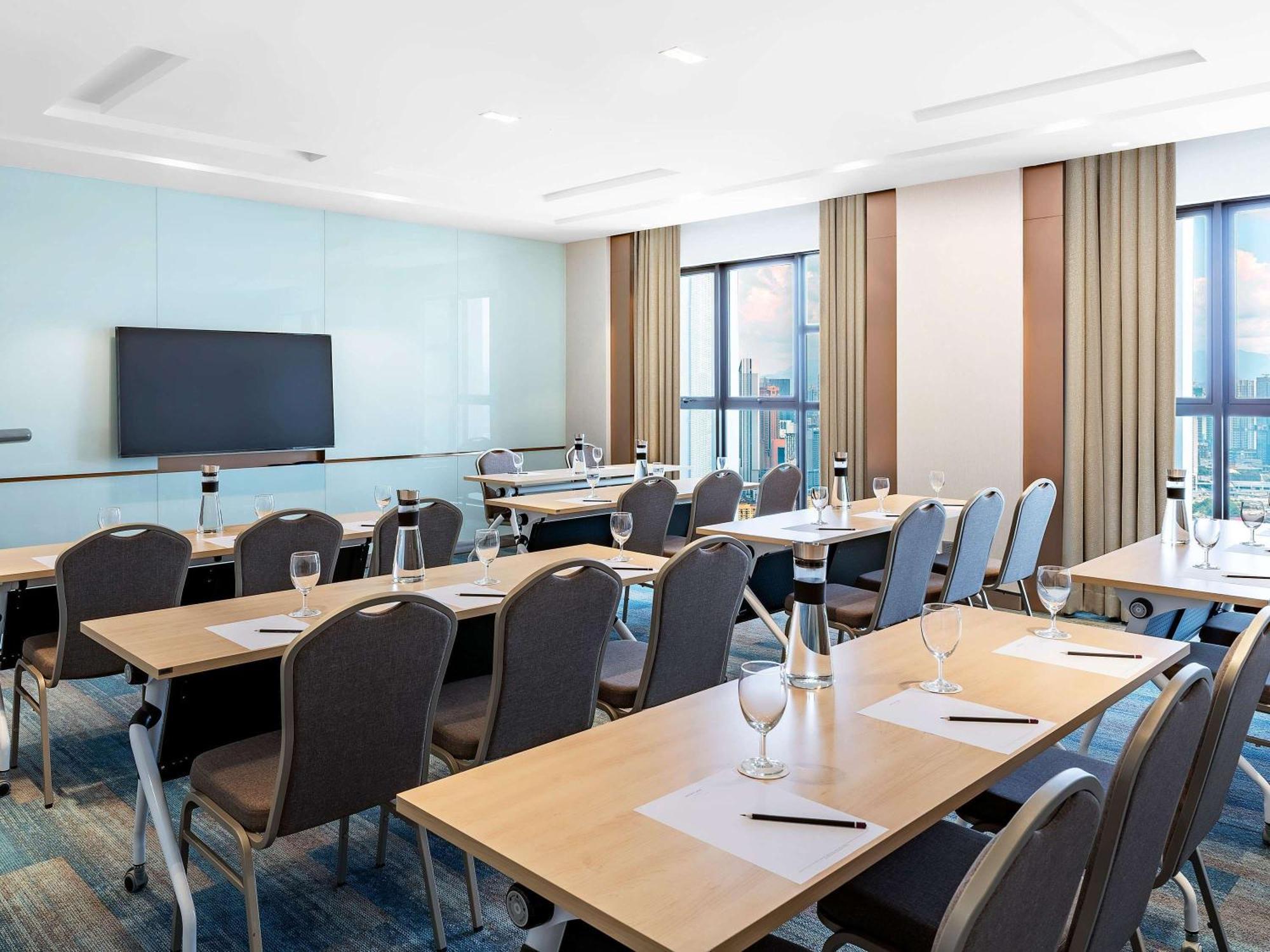 Mercure Kuala Lumpur Trion Bagian luar foto
